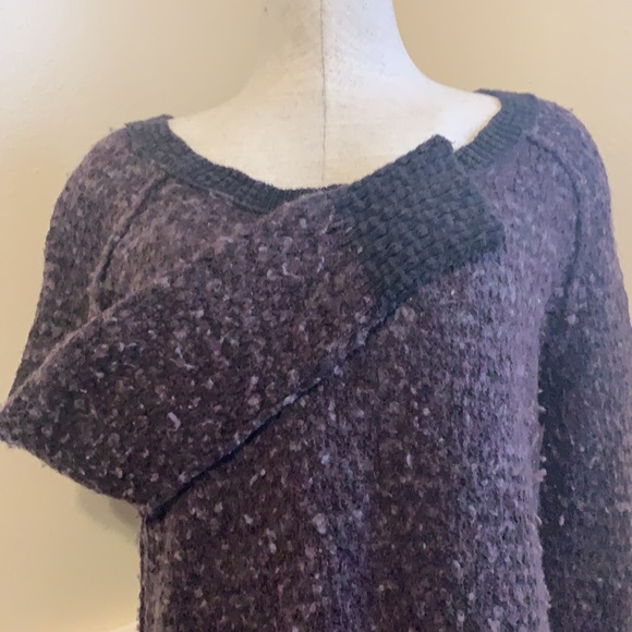Free People sweater, size Medium (no size label) - Picture 3 of 6
